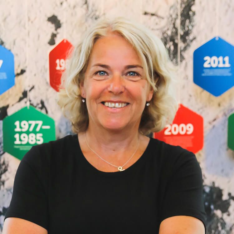 Eva Häll